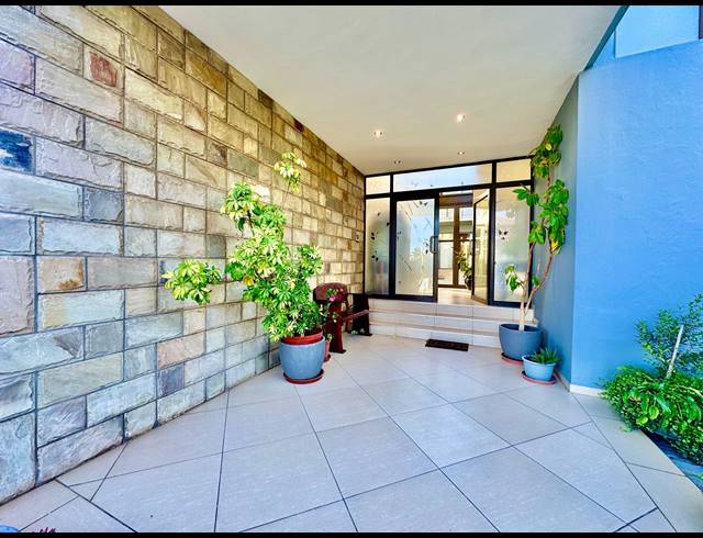 4 BEDROOM HOUSE FOR SALE IN ASPEN HILLS